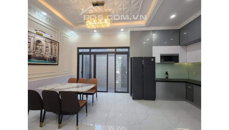 BÁN NHÀ MẶT TIỀN NGUYỄN ĐÌNH CHIỂU, PHÚ NHUẬN, 4 TẦNG,DTSD150M2,DÒNG TIỀN 30TR/THÁNG,CHỈ CÒN 7,6 TỶ